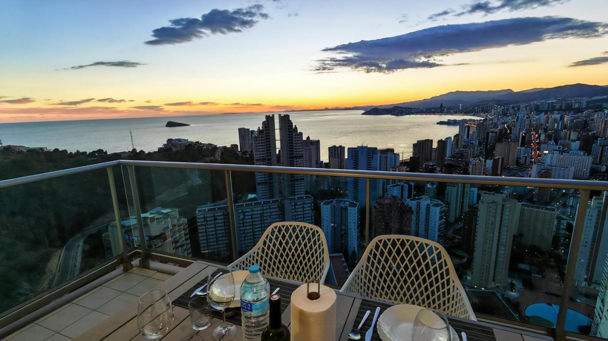 Skyline Floor 28 Sea Views Benidorm Exterior foto