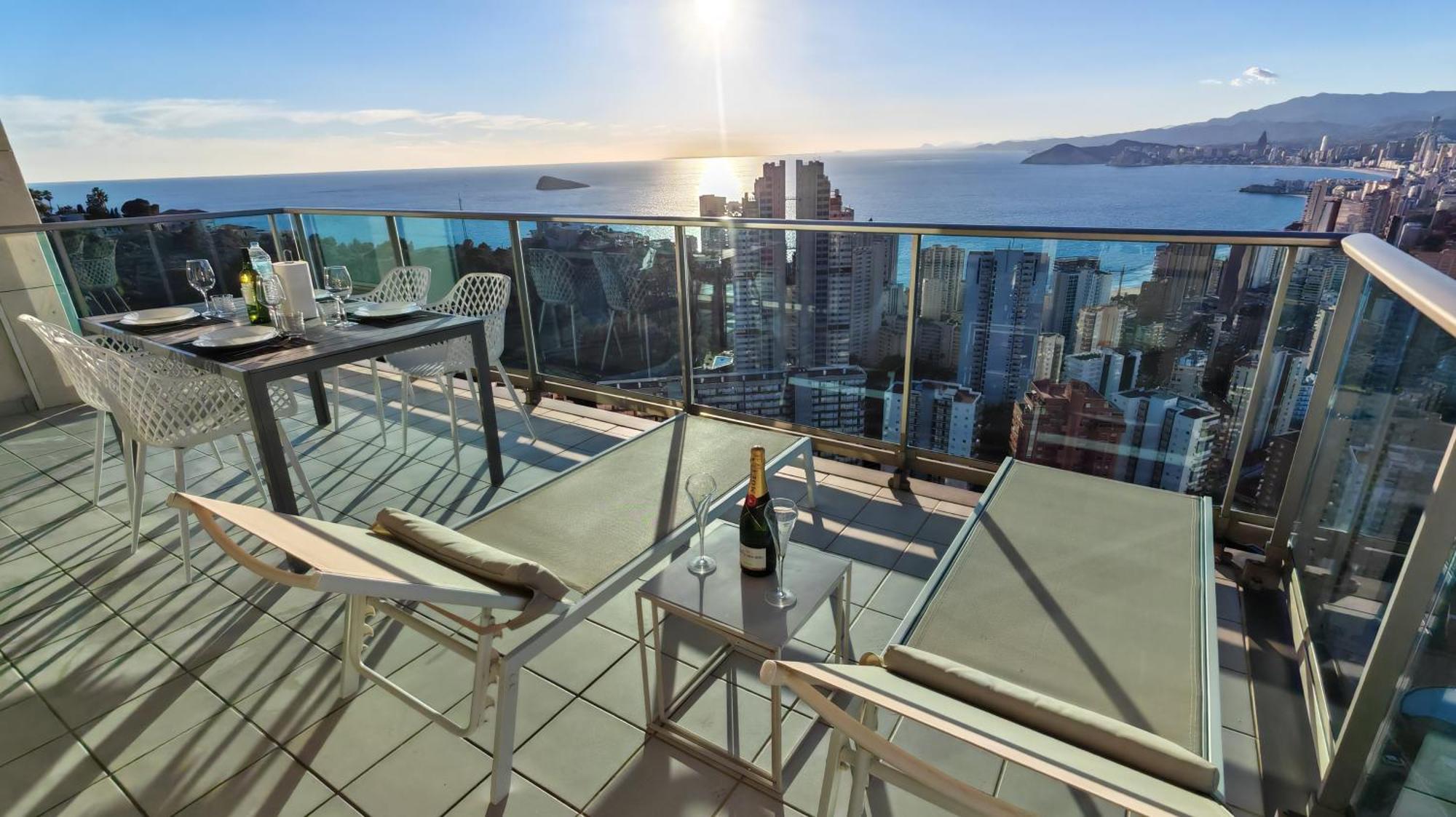 Skyline Floor 28 Sea Views Benidorm Exterior foto